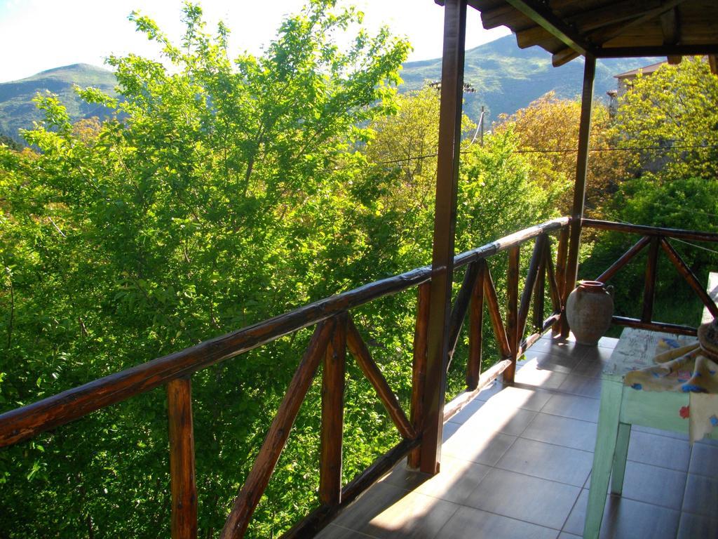 Ksenonas Chrusovitsi Hotel Khrisovitsion Exterior photo